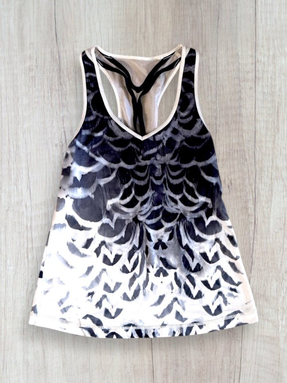 Lululemon Dance To Yoga Tank Pretty Plume Black Size 8 Mesh Athletic Racerback